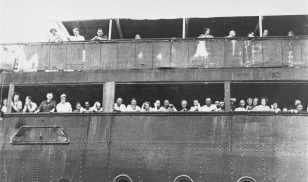 Jewish refugees aboard the MS St. Louis